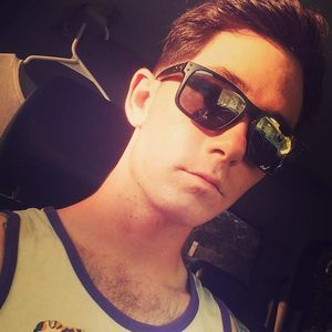 Meet your Posher, Caleb